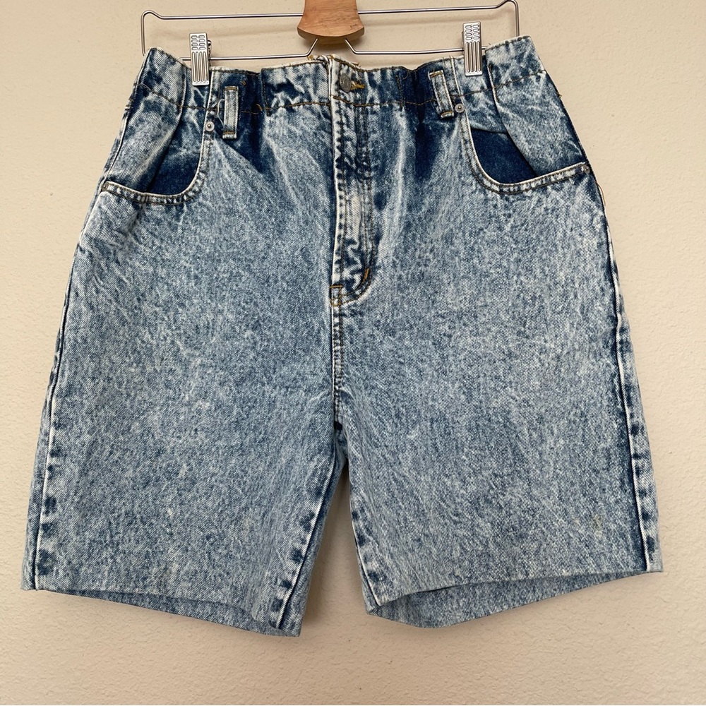 Jordache Vintage Denim‎ Shorts  Blue Acid Wash Pleated